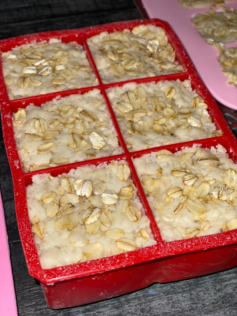Bath bombs/shower melts Vanilla Coconut Oatmeal